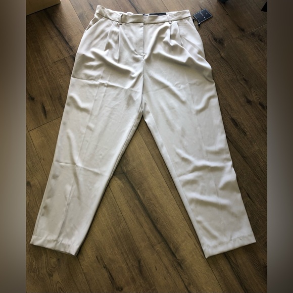 NWT J&L ATELIER HIGH WAISTED TAPERED LEGS ANKLE LENGTH VERY LIGHT LAVENDER color - Picture 3 of 11